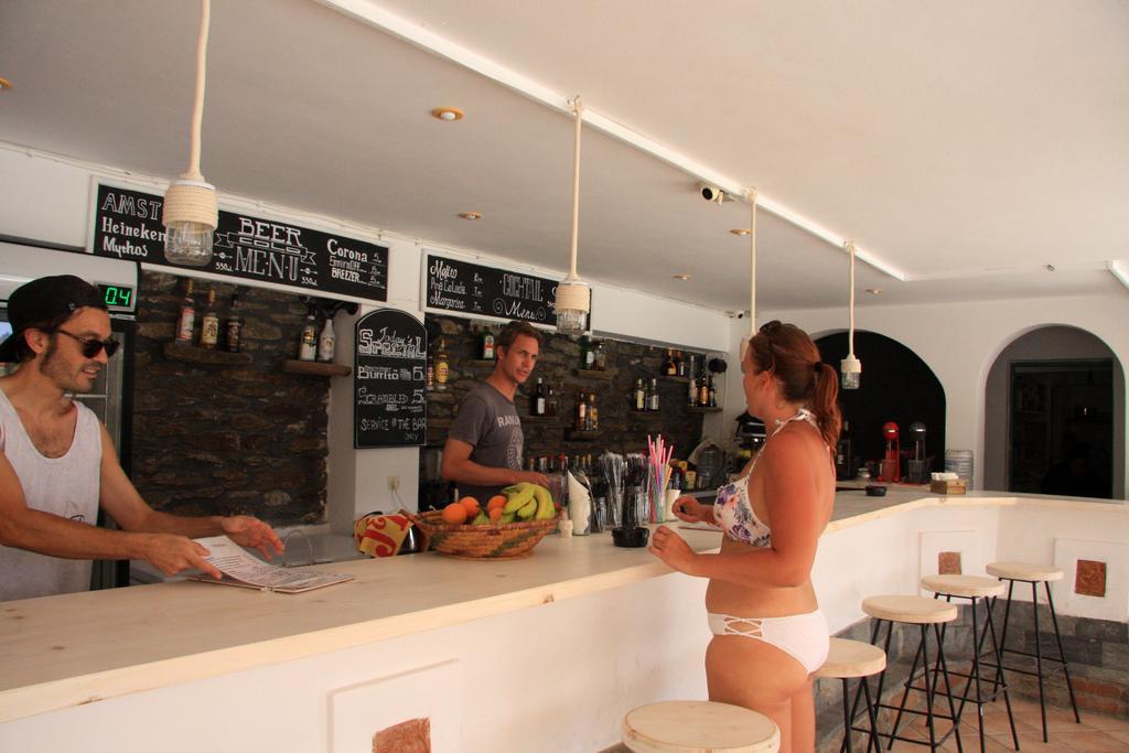 Armadoros Hotel / Ios Backpackers Exteriér fotografie