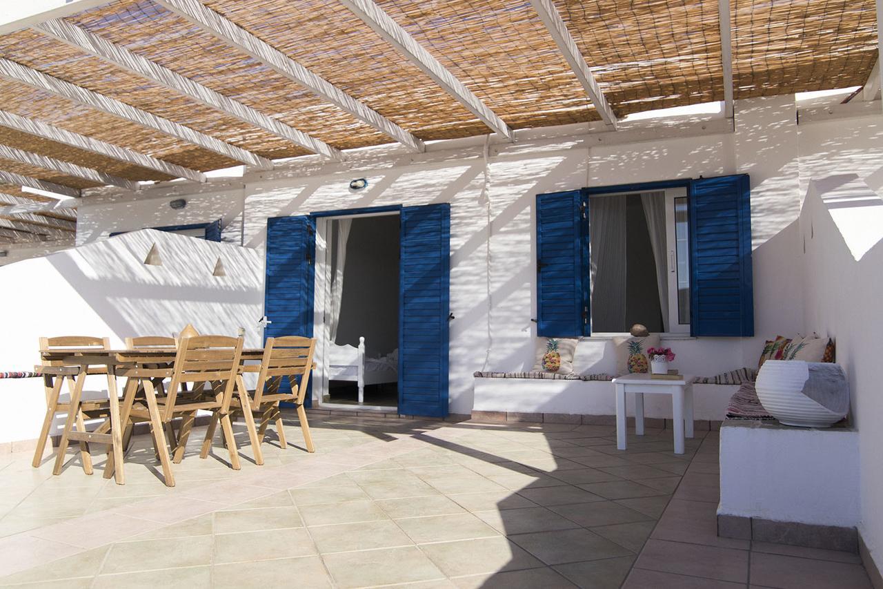 Armadoros Hotel / Ios Backpackers Exteriér fotografie