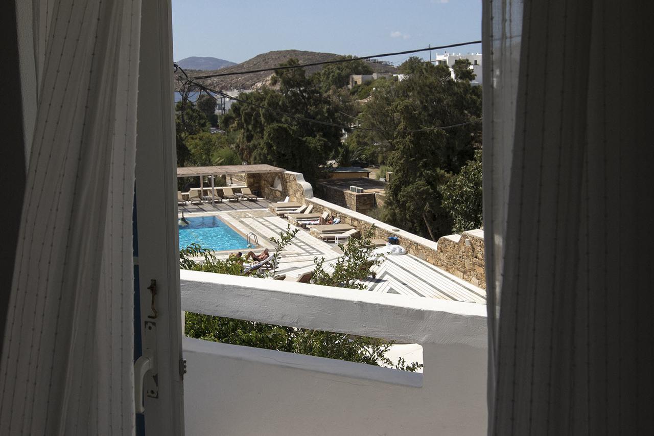 Armadoros Hotel / Ios Backpackers Exteriér fotografie